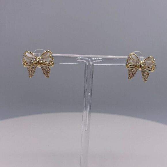 New  bow shape, feminine earrings in gold with clear stones, dainty, sparkling - Picture 7 of 16